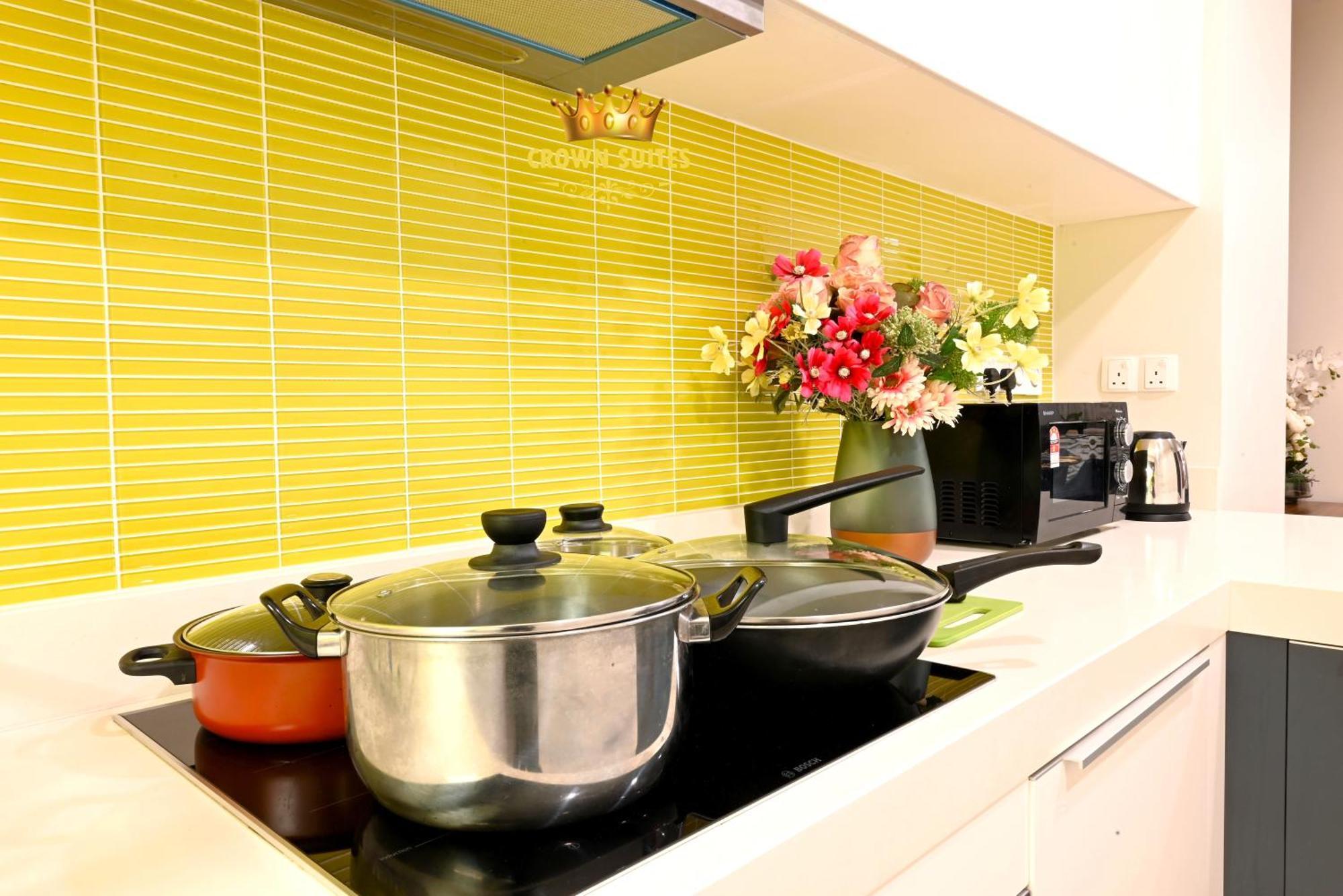 Crown Suites Tropicana Klcc Kuala Lumpur City Center Ngoại thất bức ảnh