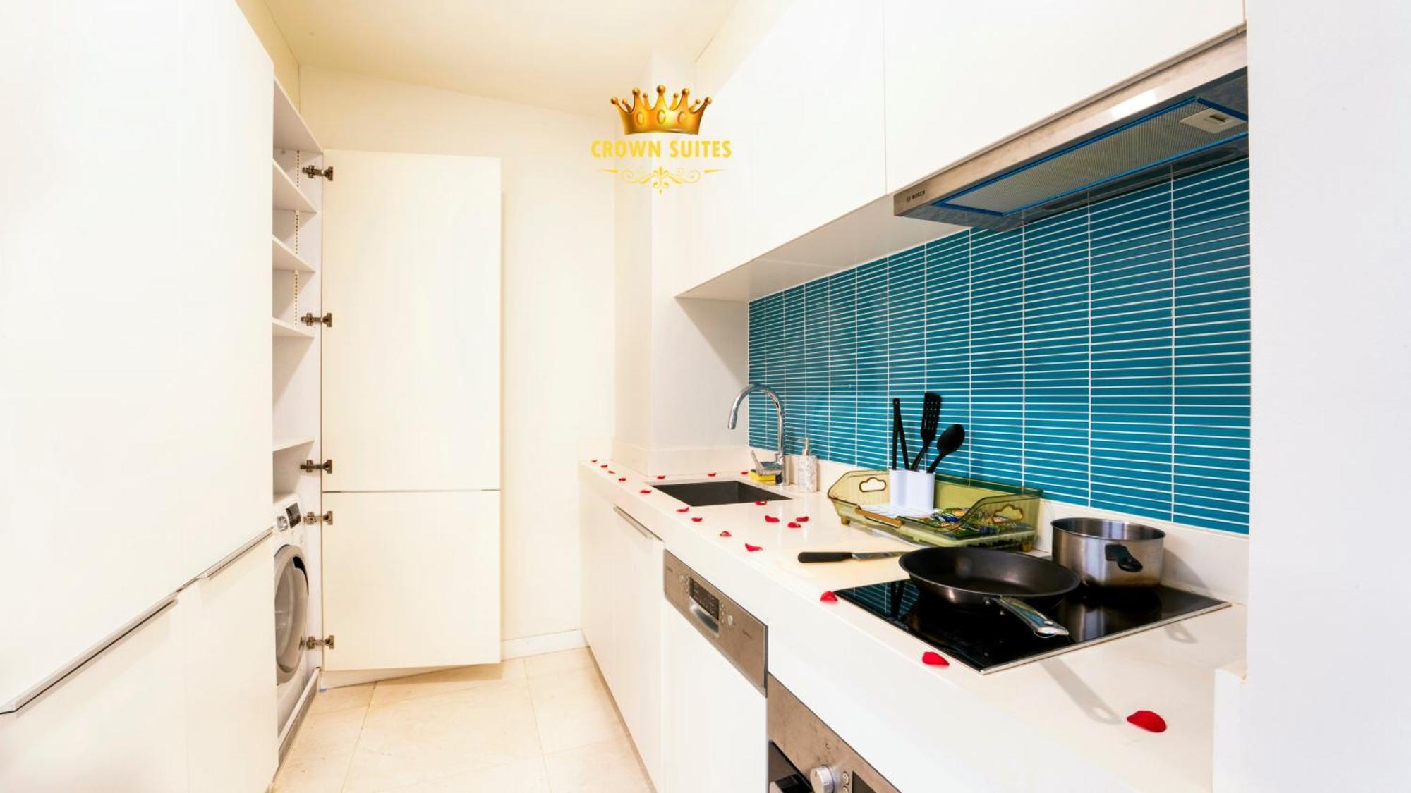 Crown Suites Tropicana Klcc Kuala Lumpur City Center Ngoại thất bức ảnh